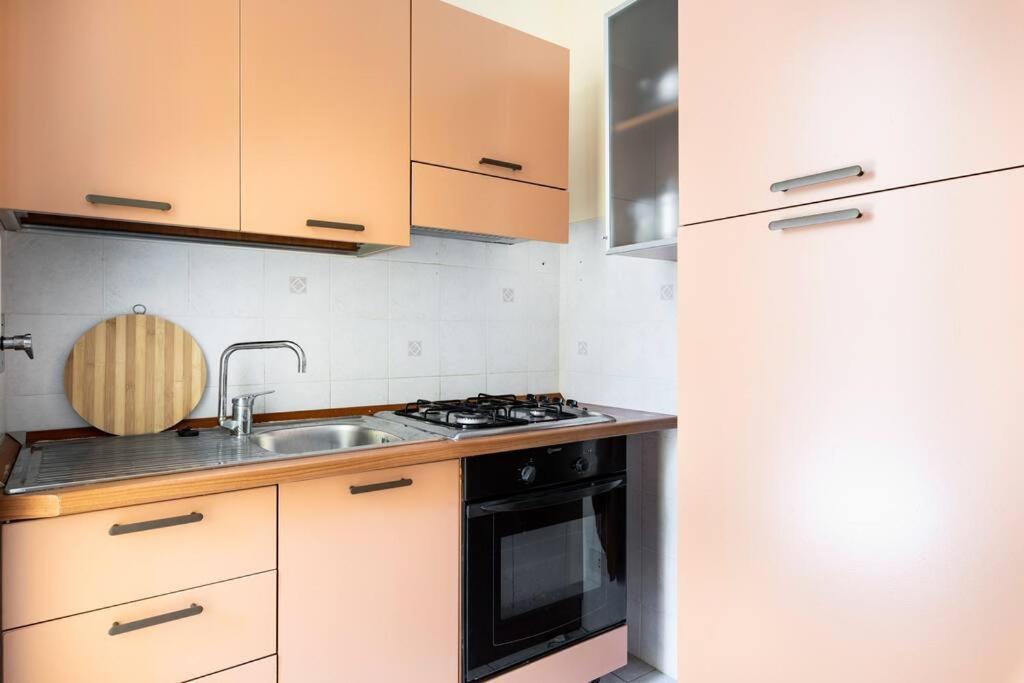 Centrale Vicino Spiagge E Ciclabile + Box-Auto ! Apartman Arma di Taggia Kültér fotó