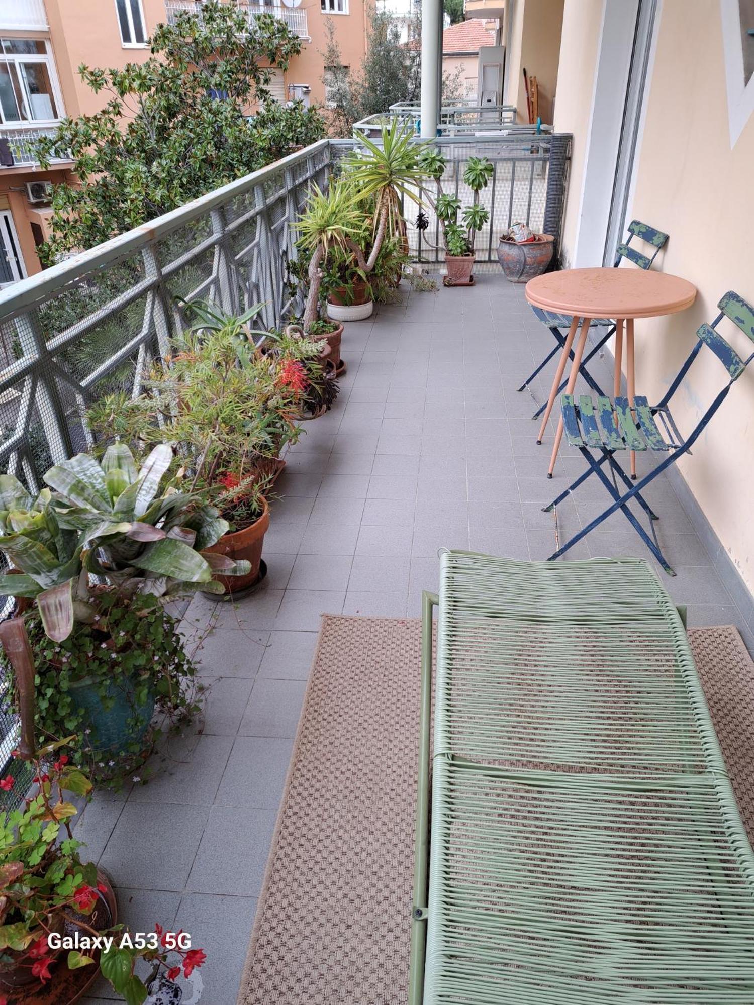 Centrale Vicino Spiagge E Ciclabile + Box-Auto ! Apartman Arma di Taggia Kültér fotó